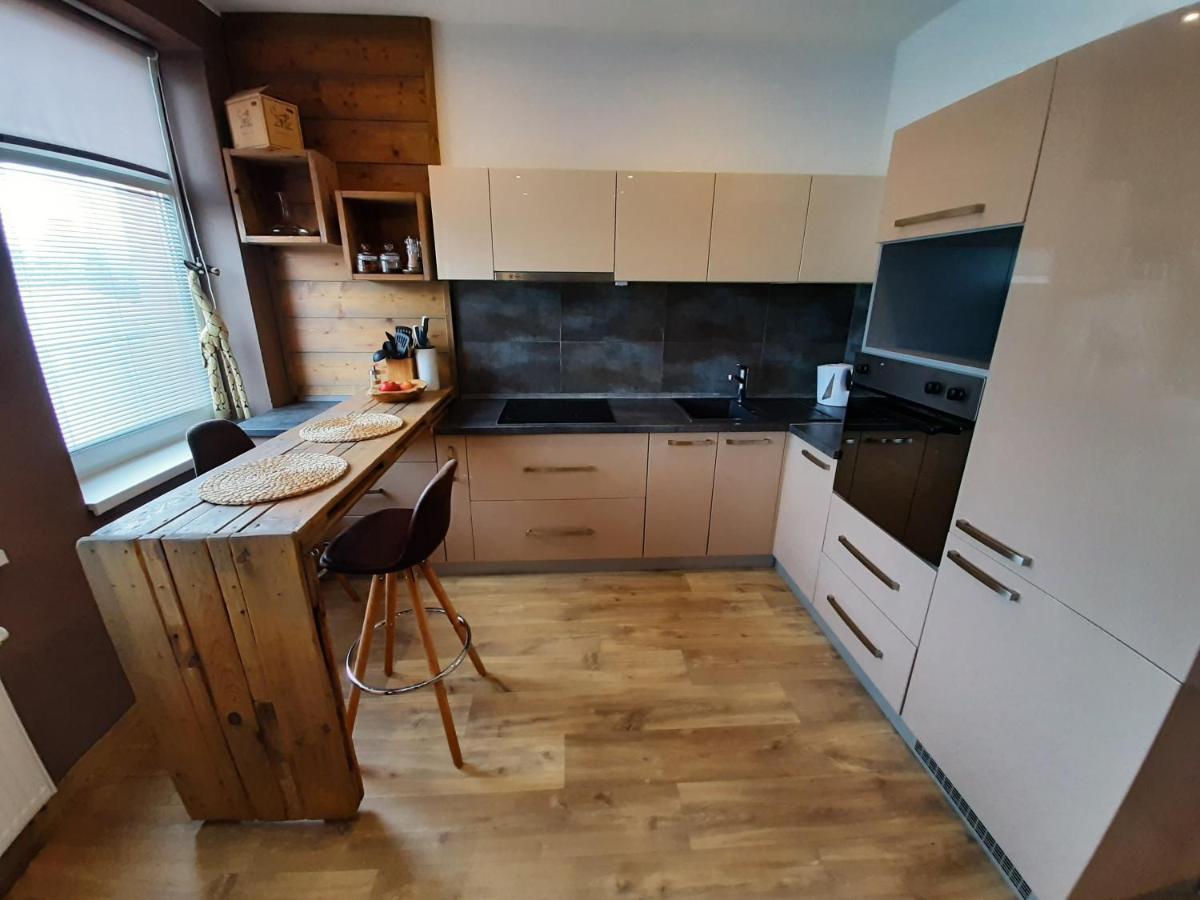 Apartman Ca' Fam Apartment Liptovský Mikuláš Екстериор снимка